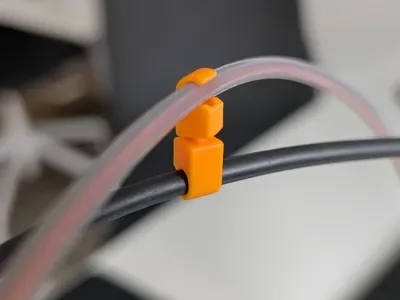 Guia de Cabo Técnico com Clipe para bancada maker com uso intuitivo